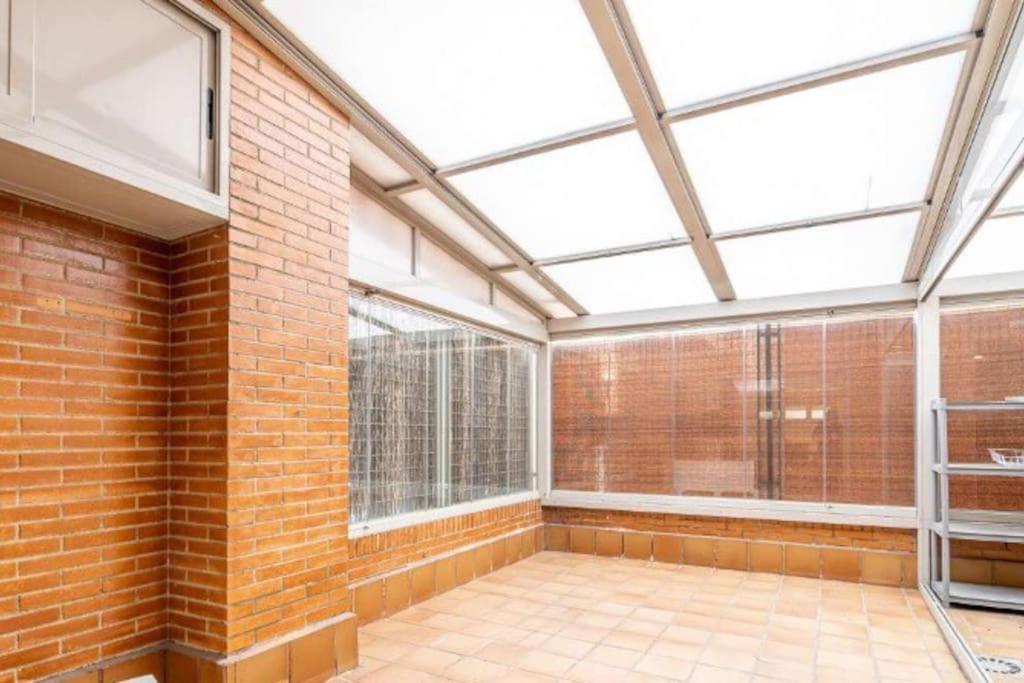 Impresionante Apartamento De 4 Dormitorios 3 Banos Y 2 Plazas De Garaje Madrid Extérieur photo